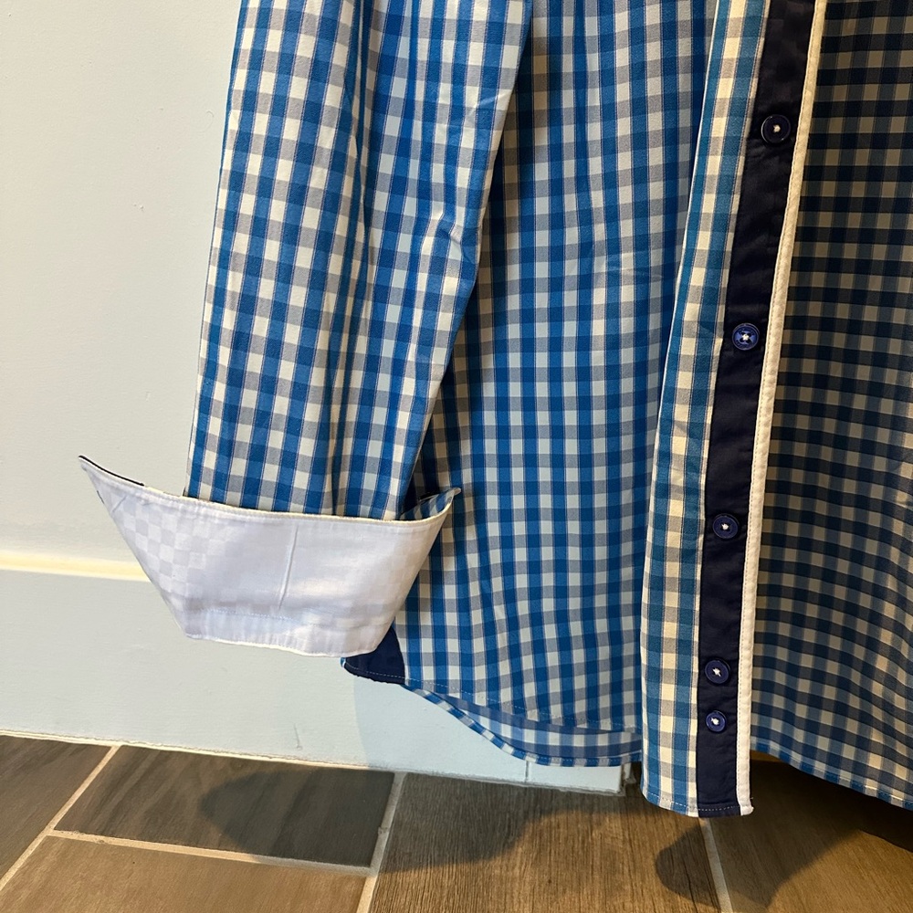 Maceoo Large Blue Performance Button Down - Picture 4 of 5